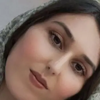 زهرا ایمن زاده/نویسنده