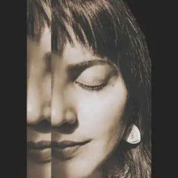 آثار ادبی نجمه پاک باز