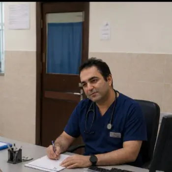 دکتر مهدی زاهد 