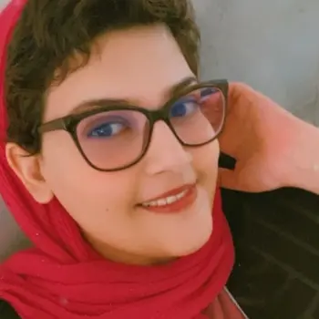 یاسمن معین فر